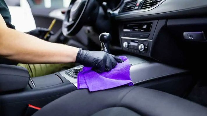 Rửa Xe Và Khử Mùi Nội Thất